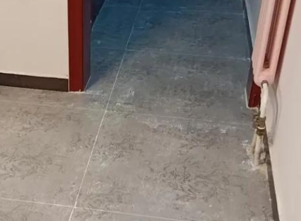 霍尔果斯瓷砖空鼓维修公司分享下霍尔果斯地砖空鼓了怎么办